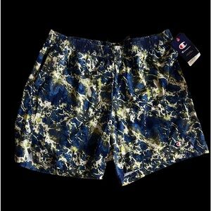 CHAMPIONS men size XLarge shorts